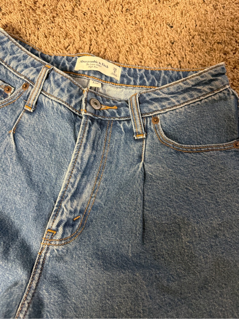 Abercrombie & Fitch Medium Blue High-Rise Denim Shorts - Picture 4 of 4